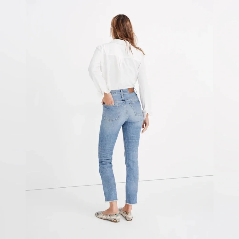 Madewell The Petite Perfect Vintage‎ Jean in Ainsworth Wash.